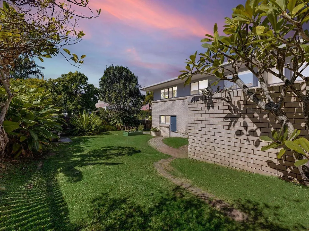 25 Oleander Avenue Shelly Beach Qld Caloundra